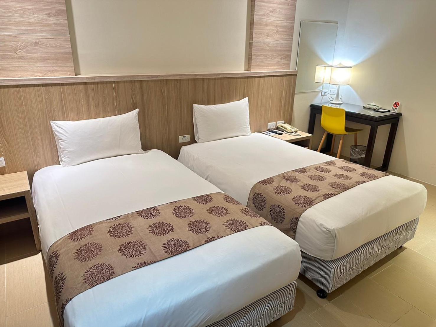 花莲市 东城商旅酒店 外观 照片